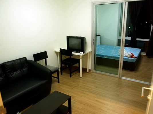 Room for rent near BTS Bearing Station