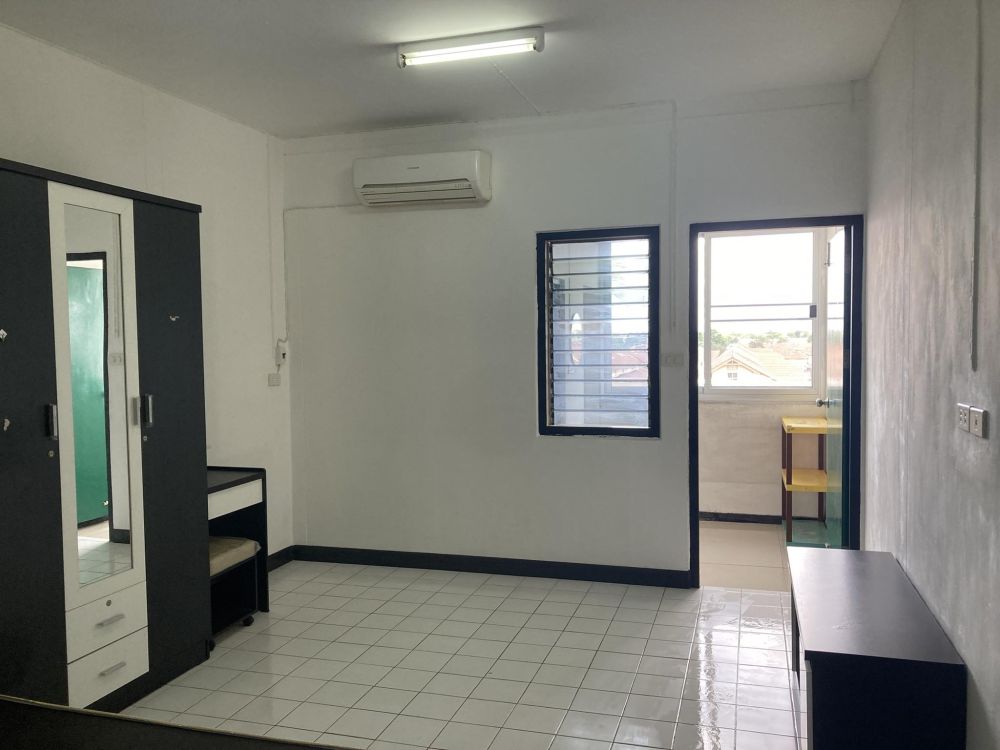 บ้านเอื้ออาทร ประชานิเวศน์