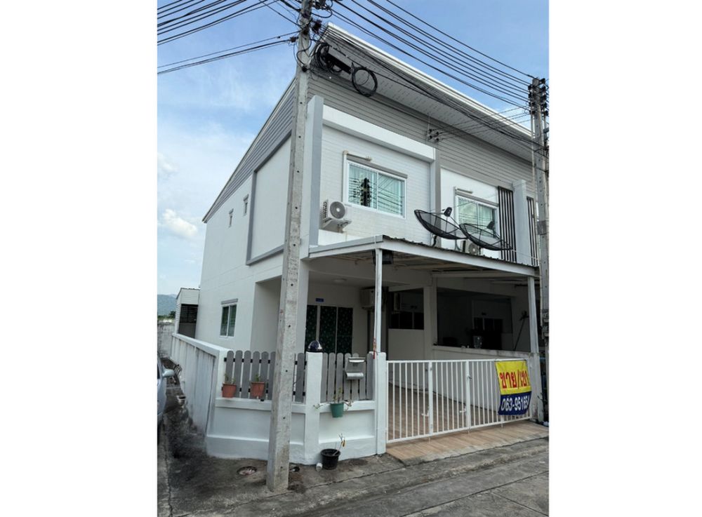 Townhome 2 story Bangsaen Hill Village, Khao Lam Road 22.8 sq.wa 2 Beds, 2 Baths