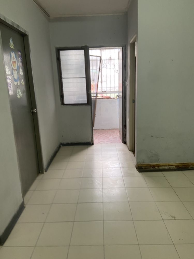 ห้องว่างให้เช่า พร้อมอยู่