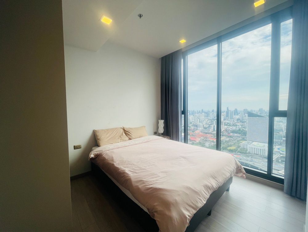 One 9 Five Asoke - Rama 9 Size 1 Bed Fully furnished, Ready to move in