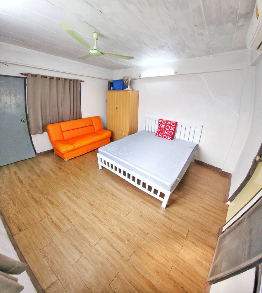 ให้เช่าห้อง คอนโดจรัญ29 เดือนละ 3000บ.