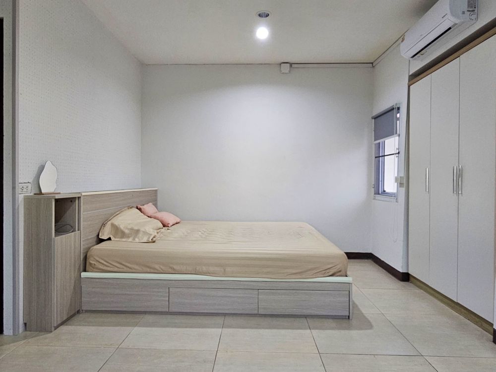 หอพักหญิง Aris Home ใกล้ม.พระจอมเกล้าพระนครเหนือ