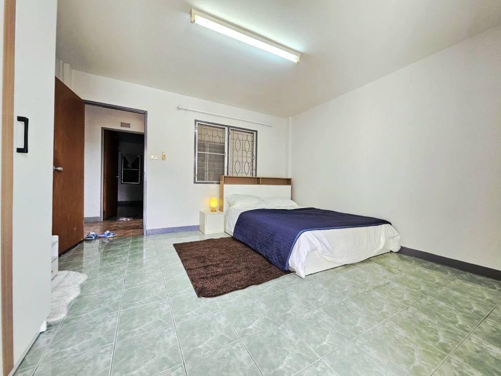 หอพักบ้านวัดลุ่ม