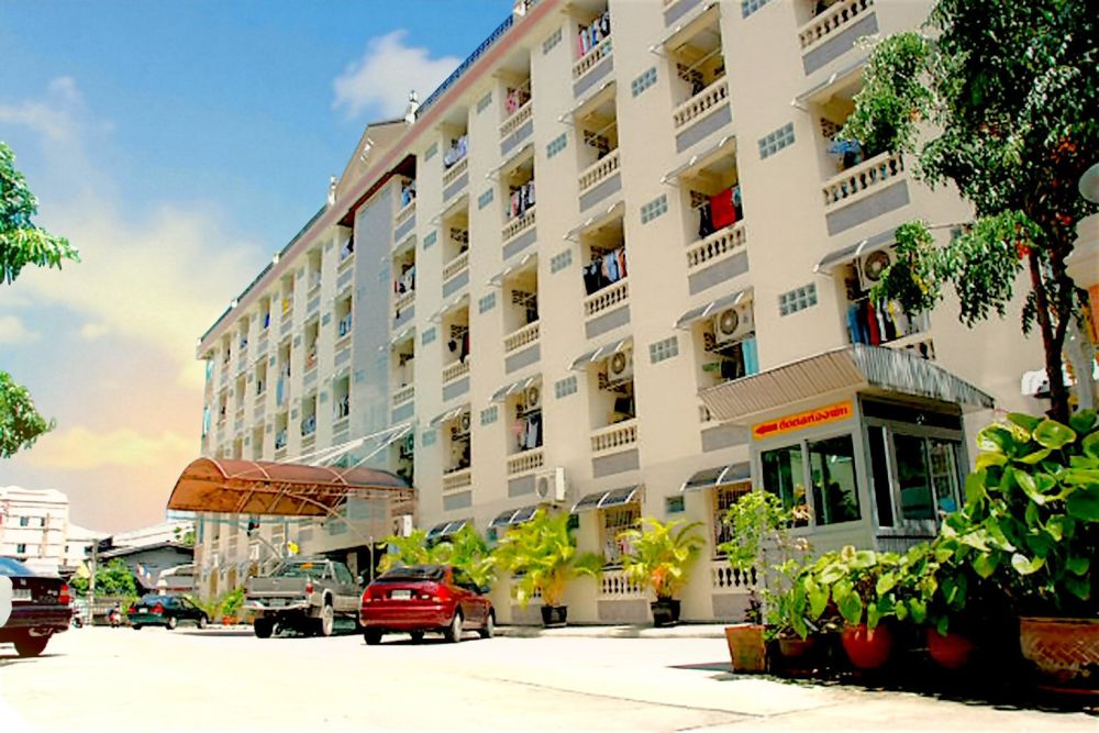 Chalermchai Mansion, Theparak