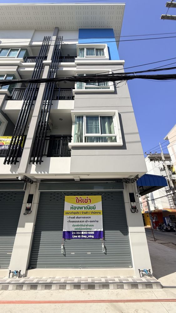 ห้องพานิชย์ทำสำนักงาน ร้านส่งสินค้า ร้านกาแฟ อื่นๆ