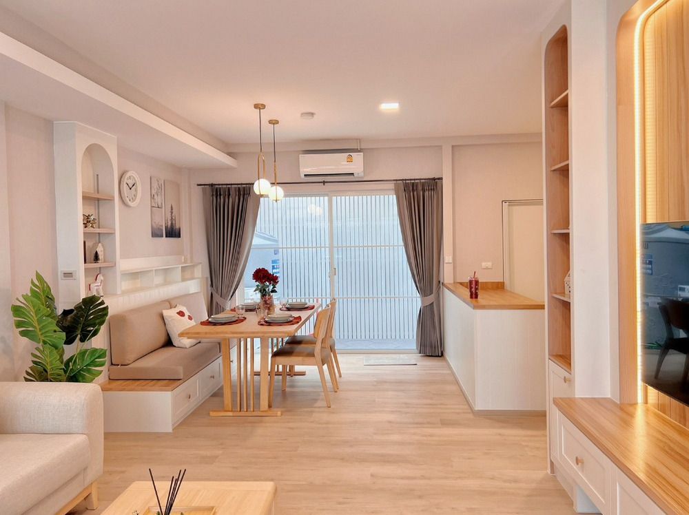 โครงการ อินดี้ บางนา - รามคำแหง 2 ให้เช่าทาวน์เฮ้าส์ ใกล้ห้าง MEGA BANGNA