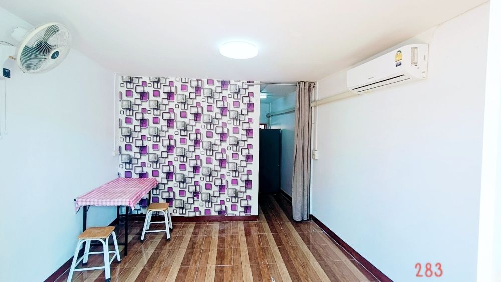 อาคารพาณิชย์ 2 ชั้น 1คูหา ให้เช่าในเมืองพร้อมแอร์และเฟอร์