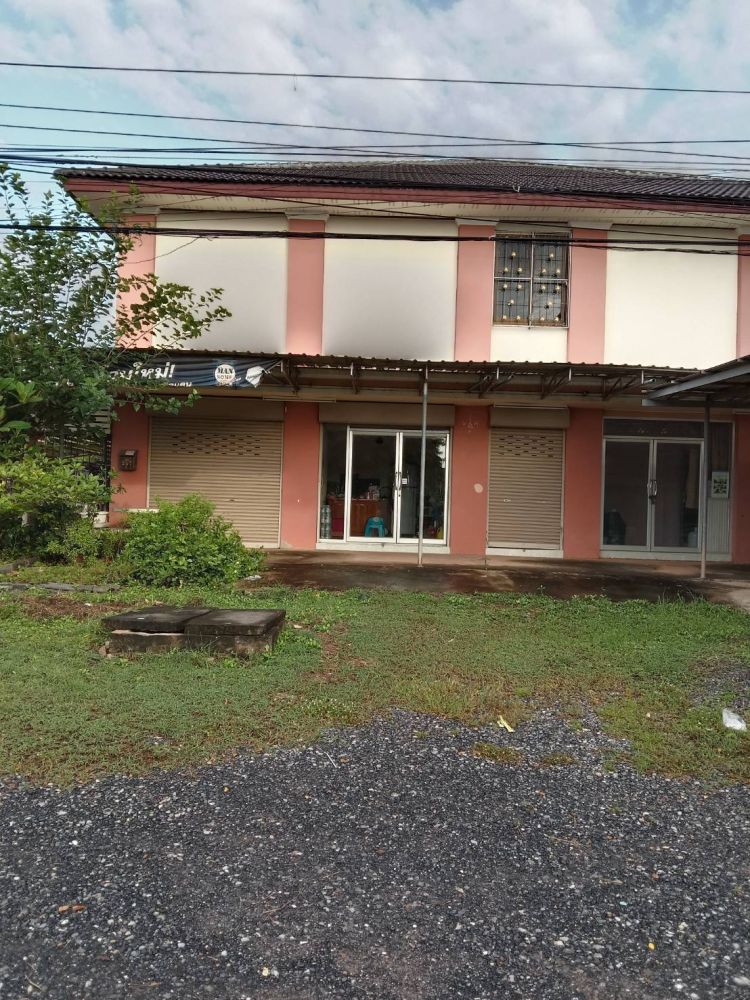 จิราภรณ์เพลส