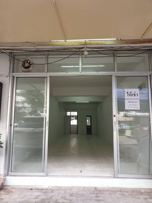 ให้เช่าคอนโดถนอมมิตร วัชรพล รามอินทรา ตึก 14 ชั้นหนึ่ง สำหรับทำการค้าขาย