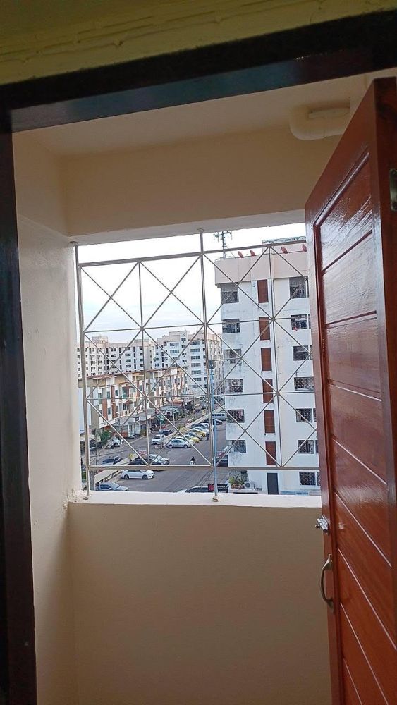 ถนอมมิตรพาร์คคอนโด ห้อง 26/216 อาคาร 12