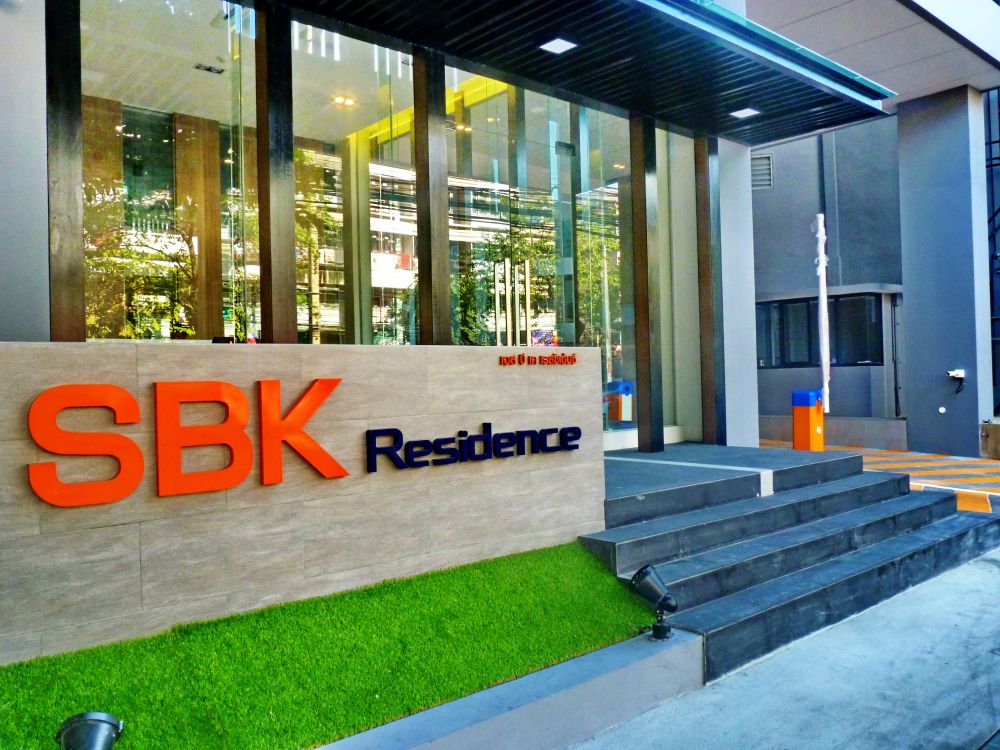 SBK Residence//Room for rent main road, Ladprao Soi 12-14, //Near MRT Ladprao.
