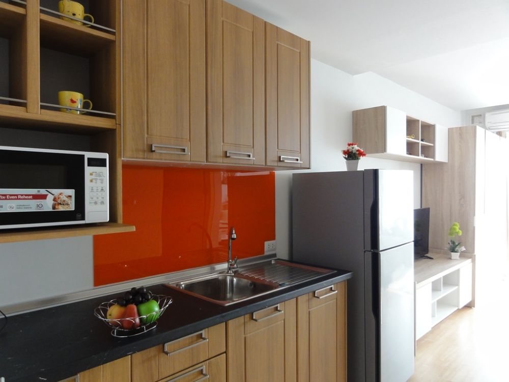 Iris Avenue Onnuch-Wongwaen Near Suvarnabhumi Airport 28 sq.m 1 Bed Fully furnished