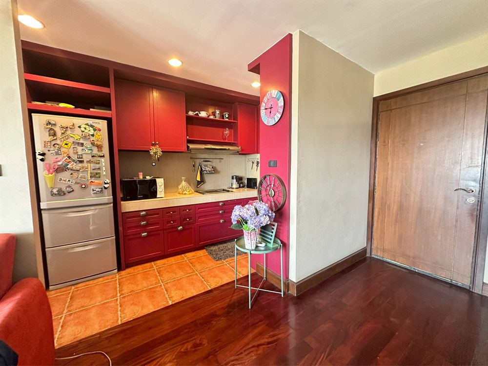 Condo Lumpini Ville Cultural Center 60 sq.m 8th floor North facing, Building E2, fully furnished