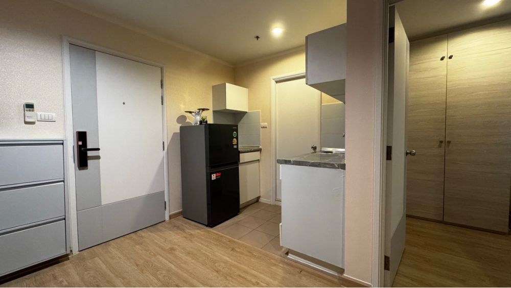 Condo Lumpini Park Rama 9-Ratchada 30.08 sq.m 1 Bed 23 floor, Tower A, Fully furnished