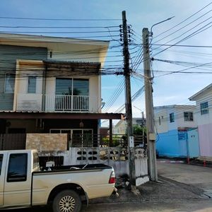 ให้เช่าทาวเฮ้าส์  THE CONNECT สุขสวัสดิ์ 26  3 น 2 นำ้  10,000 /ด