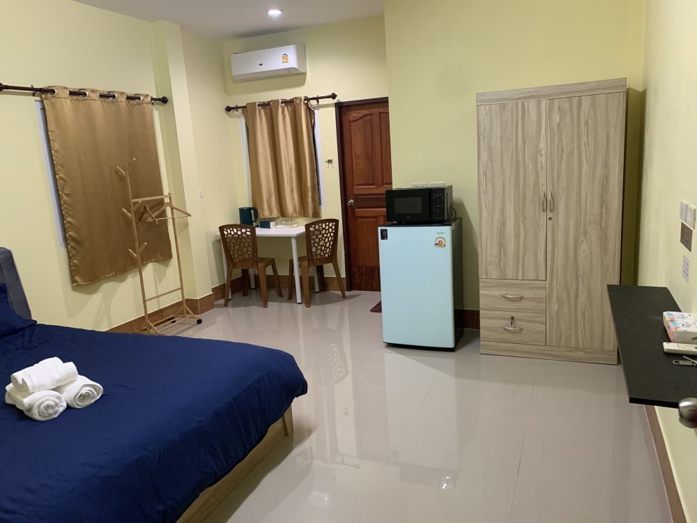 ห้องเช่าพร้อมเฟอร์นิเจอร์ (ใกล้โรบินสันถลาง ภูเก็ต)