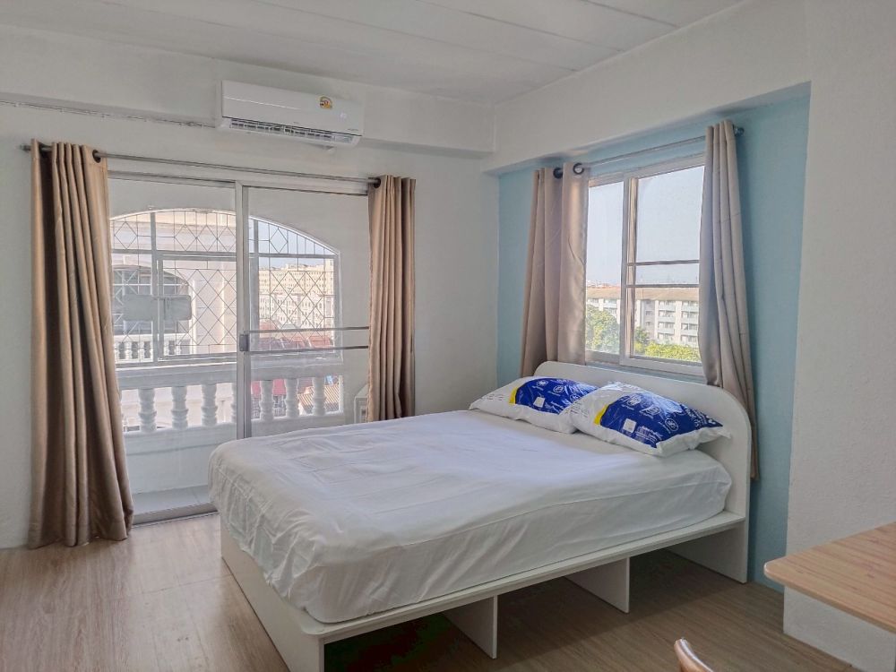 Nirun Residence for rent at 3,800 Baht per month