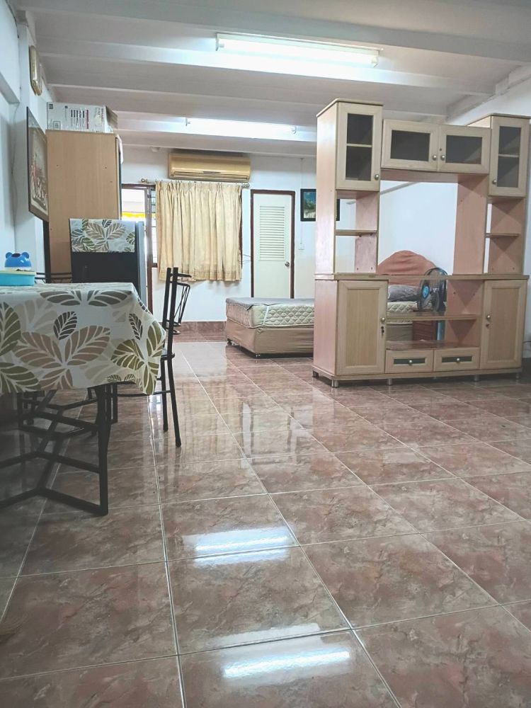 Condo for rent AnusaovareechaiCondo 40 sqm. Ready to move in