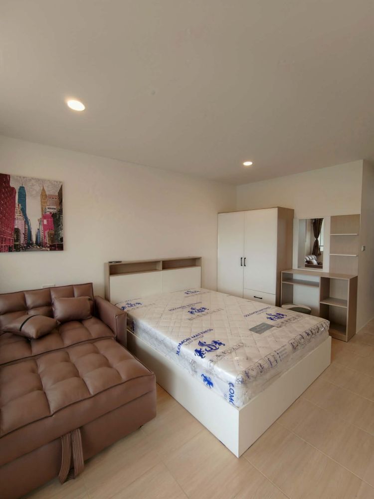 Baan Krungthai Condotel. Fully furnished.