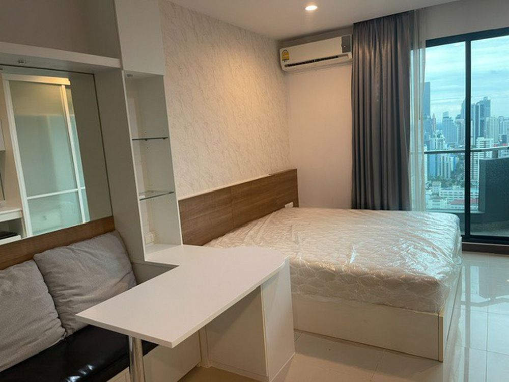 Condo Supalai Premier @ Asoke @MRT Phetchaburi 33.5 sq.m 35 floor, Fully furnished
