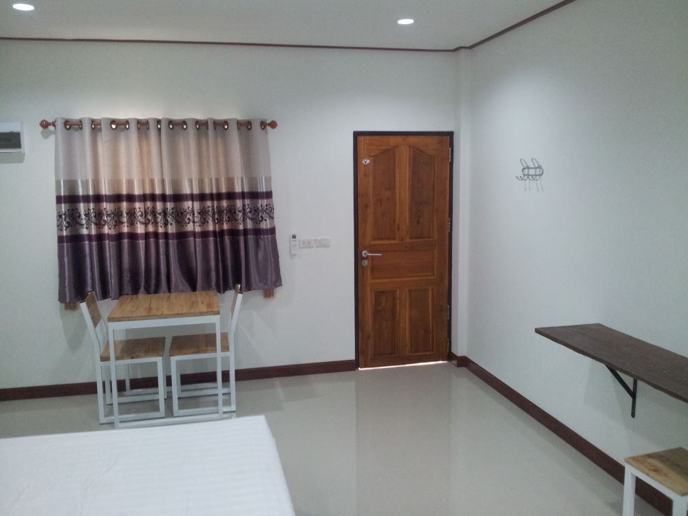 Room for rent (Rat Burana 31)